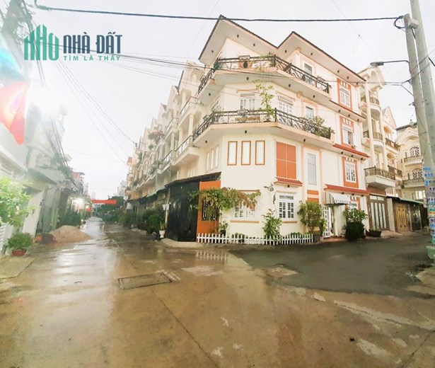 Quá Ngợp! Bán nhà Quận 12 - 4 Tầng Ở Ngay - 62m2 - Khu VIP Hẻm Xe Hơi Tránh - Giá Rẻ hơn 5 TỶ TL