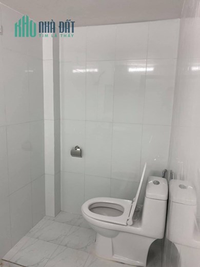 "GẦN PHỐ - CÁCH MẶT PHỐ 20 MÉT - LÔ GÓC - 3 MẶT THOÁNG - NGÕ 3 GÁC - KHU VỰC RẤT NHIỀU TIỆN ÍCH.