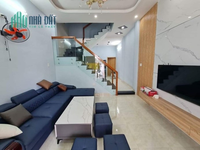 Bán gấp căn nhà 2 mê hẻm ô tô hoàng văn thụ phường Ngô Mây, Tp. Quy Nhơn