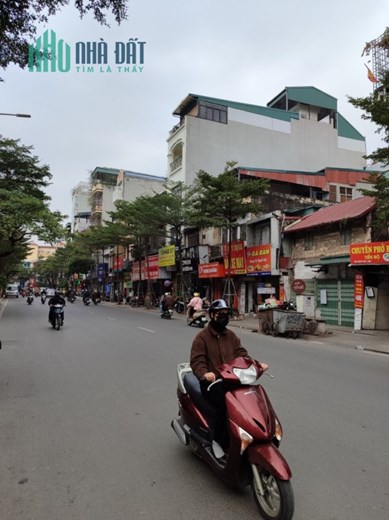 Cho Thuê Ngôi Nhà KD mặt phố Khâm Thiên, Đống Đa