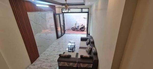 Bán nhà Lĩnh Nam, Nam Dư 36-40m 5 tầng xây mới chỉ 3,55 tỷ