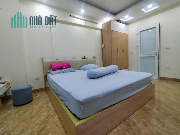 Bán nhà Ngọc Thụy,Long Biên 4 tầng ,30m2,hàng hiếm, lô góc chỉ 2.9 tỷ