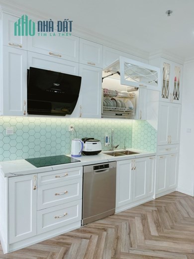 RẺ ĐẸP !! Bán căn hộ S4 03 Vinhomes Smart City 109m 3PN 2 WC nội thất xịn xò 2 slot oto hơn 4.ty