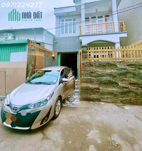BÁN GẤP NHÀ ĐƯƠNG 494 ,TĂNG NHƠN PHÚ A ,THỦ ĐỨC 130M2 ,2 TẦNG ,3 PHÒNG NGỦ ,3 VỆ SINH , NHÀ HOÀN
