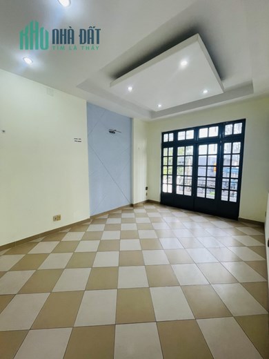Cho thuê Biệt thự 120m2 Tạ Quang Bửu - 3 tầng 4PN