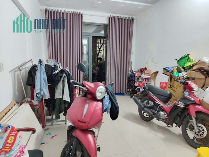 Bán nhà HẺM XE TẢI Đình Phong Phú, 52m2_4x12.6m, 1 TRỆT 1 GÁC, Giá chỉ nhỉnh 4 tỷ.