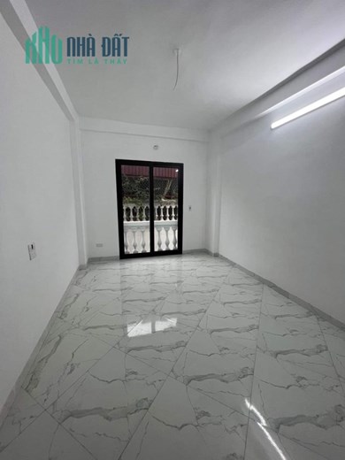 Cần Tiền Bán Gấp  Nhà Hồ Tùng Mậu, Cầu Giấy 30m2x5T Giá  45004.5 tỷ