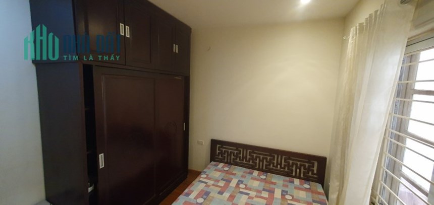 Bán CHCC phố Lý nam Đế, Hoàn Kiếm 60m2 x MT 4m, đủ công năng, giá 2.65 tỷ. LH: 0366051369.