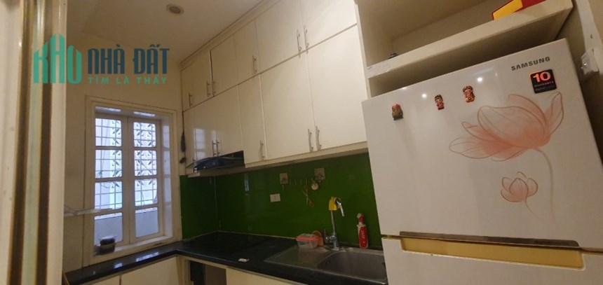 Bán CHCC phố Lý nam Đế, Hoàn Kiếm 60m2 x MT 4m, đủ công năng, giá 2.65 tỷ. LH: 0366051369.