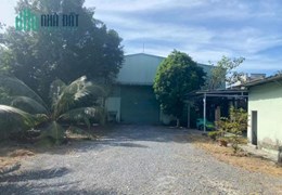 Cho thuê kho xưởng mặt tiền đường Trần Văn Giàu, 2100 m2