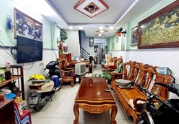 QUẬN 10 - 3 MẶT HẺM, HẺM THÔNG - GIÁ NHỈNH 5 TỶ