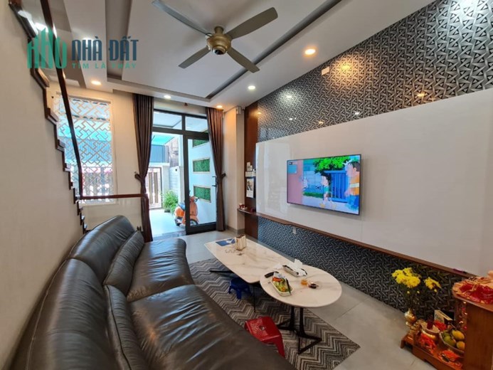 BÁN NHÀ ĐẸP 3 TẦNG MẶT TIỀN KINH DOANH NẰM KHU BÀN CỜ ĐƯỜNG VẠN KIẾP PHƯỜNG PHƯỚC TÂN 10ty5
