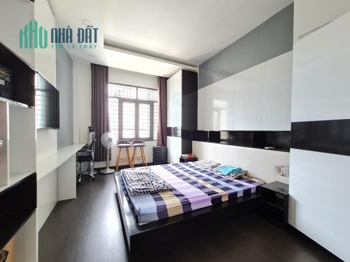 BÁN NHÀ ĐẸP 3 TẦNG MẶT TIỀN KINH DOANH NẰM KHU BÀN CỜ ĐƯỜNG VẠN KIẾP PHƯỜNG PHƯỚC TÂN 10ty5