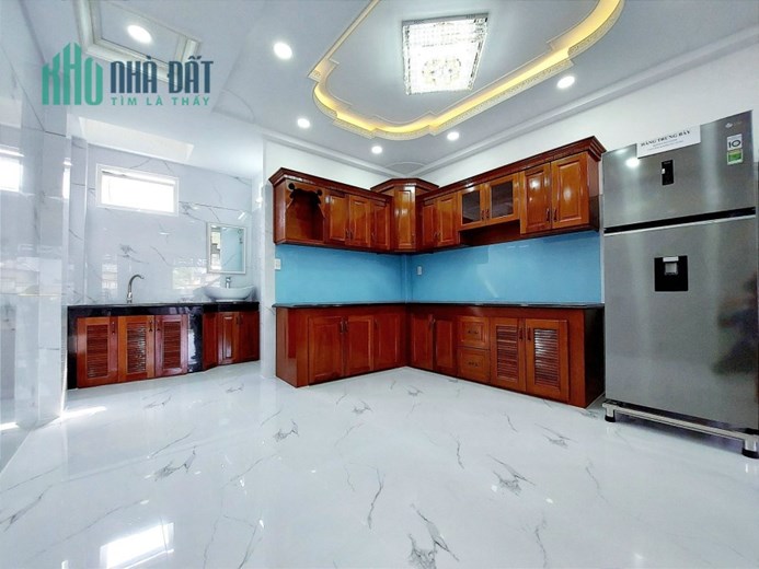 Bán Nhà Phố Trệt Lững,2 Lầu Sân Thượng , Trương Đình Hội  Q8, 51m2, 6,9 Tỷ