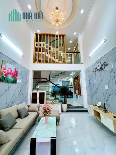 BÁN NHÀ ĐƯỜNG NGUYỄN TƯ GIẢN HXT THÔNG FULL NỘI THẤT GIÁ 4,9 TỶ