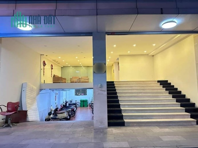 BUILDING 9 TẦNG - HOÀNG QUỐC VIỆT - THANG MÁY - Ô TÔ TRÁNH. 118M X 9T. GIÁ HƠN 40 TỶ