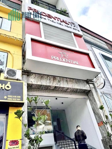 Ngộp ngân hàng, giảm 1.2 tỷ bán gấp nhà mặt phố 6 tầng thang máy, Vỉa hè oto tránh, kinh doanh chỉ
