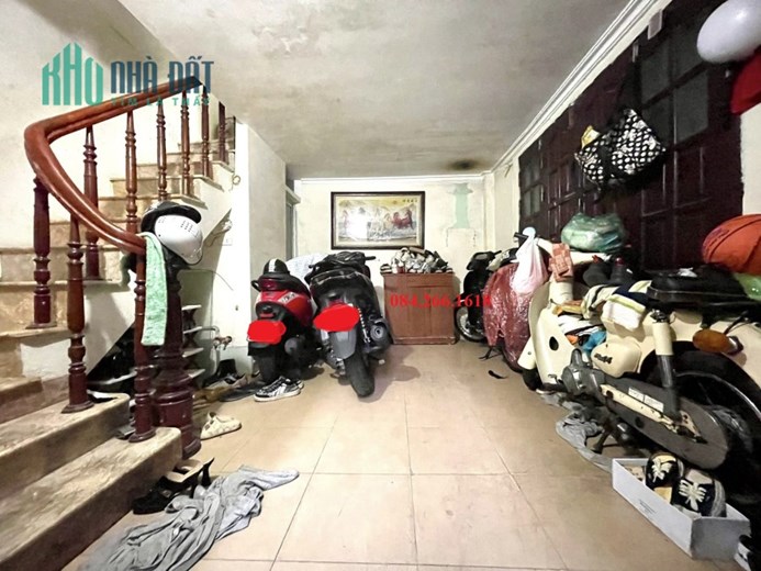Hàng hiếm phố Chiến Thằng, Văn Quán oto đỗ ngày đêm trước cửa giá rẻ bất ngờ 2,7 tỷ