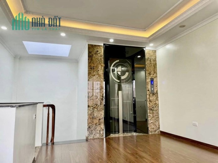 Giảm gấp 800 triệu bán nhanh nhà mới Ngọc Thụy, Lô góc 2 mặt thoáng, 6 tầng thang máy, 55m2 - mặt