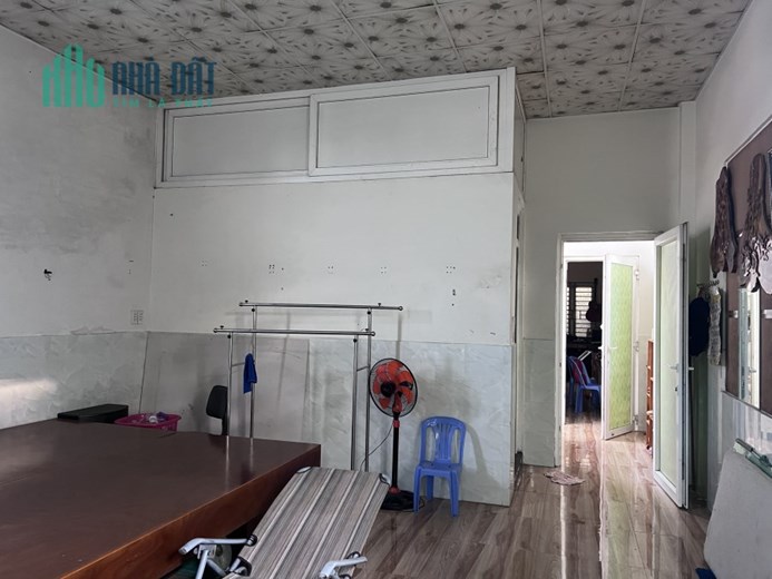 Nhà chỉ 5.2 tỷ, Đường 12 mét có vỉa hè. Khu phân Lô, Hóc Môn giáp Quận 12
