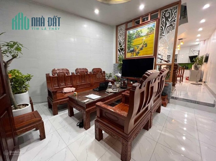 Nhà riêng 4 tầng ngõ ô tô tải ngay 276 P. Đại Từ Đại Kim cả phố Đại Từ tìm đâu ra ngõ to như thế