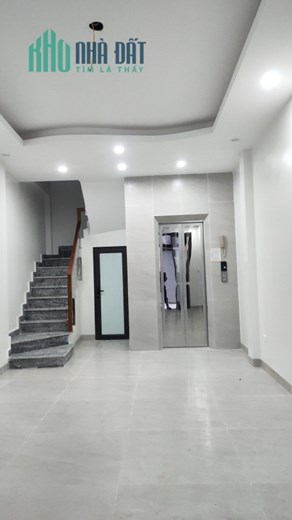 Bán nhà ngõ 218 Lạc Long Quân, Trích Sài, Tây Hồ 45m xây 6 tầng thang máy giá 6.1 tỷ