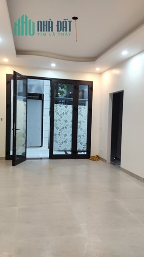 Bán nhà ngõ 218 Lạc Long Quân, Trích Sài, Tây Hồ 45m xây 6 tầng thang máy giá 6.1 tỷ