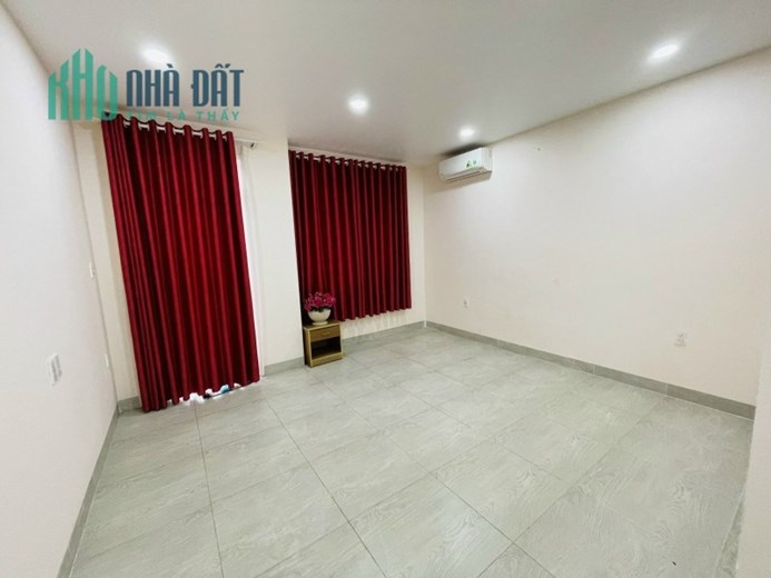 Bán Nhà Ngang 5m Lê Văn Thọ Gò Vấp 80m2 3 Tầng Hẻm Xe Hơi Giá 5 Tỷ 5