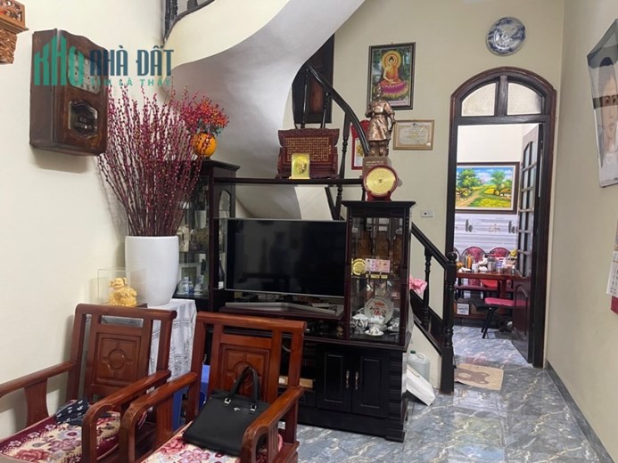 Bán nhà Lương Ngọc Quyến Văn Quán Hà Đông 40m2 x 4T, 2 mặt ngõ ô tô tránh nhỉnh 8 tỷ