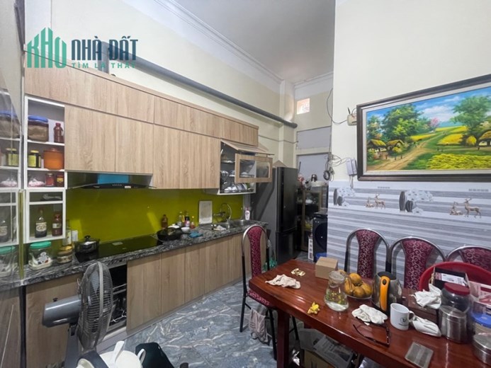 Bán nhà Lương Ngọc Quyến Văn Quán Hà Đông 40m2 x 4T, 2 mặt ngõ ô tô tránh nhỉnh 8 tỷ