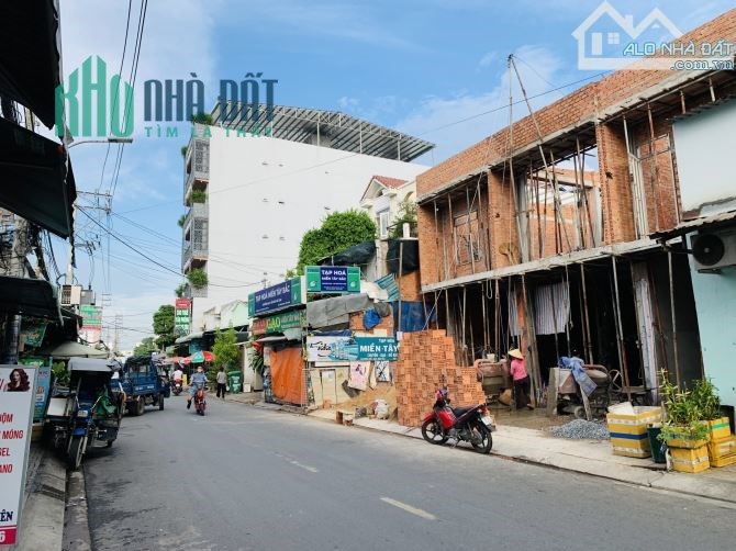 ♥️♥ Gấp Giảm 5 tỷ! Nhà Mặt tiền kinh doanh - Gần chợ Bình Long - Ngang 7m