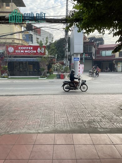 Chính chủ cần cho thuê mặt bằng kinh doanh tại 122 Đường Lương Văn Thăng, thị trấn Nho Quan.