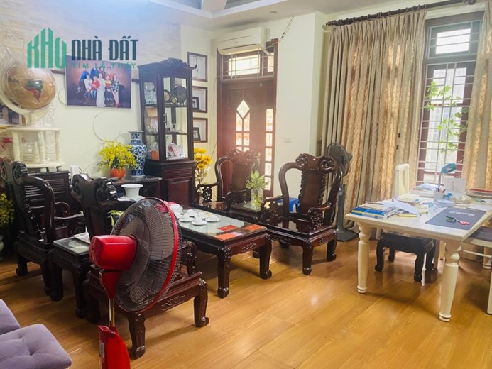 NHÀ ĐẸP TÂY SƠN, ĐỐNG ĐA 65M, 5T, MT 6M, Ô TÔ, 2 THOÁNG, Ở NGAY ĐÓN TẾT, NHỈNH 13 TỶ. 0937651883.