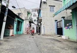 QUẬN 6 - QUẬN 6 - HẼM XE HƠI - 46M2 NỞ HẬU - 2 LẦU - MUA TIỆN XÂY SỮA MỚI - 1 ĐỜI CHỦ - 4.7 TỶ CÒN