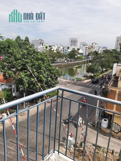 QUẬN 3 - NHÀ MỚI ĐẸP TRUNG TÂM Q.3 - GẦN SIÊU THỊ COOPMART - CÁCH CHỢ HÒA HƯNG 300M - SÂN BAY TÂN