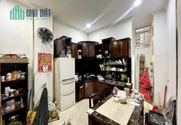 QUẬN 11 - KHU VIP Q11 HIẾM NHÀ BÁN - HẺM Ô TÔ TRÁNH - SÁT MẶT TIỀN - KINH DOANH NGON