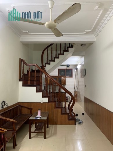 Chính chủ cho thuê nhà tại số 6 Ngõ 300, Đường Bạch Đằng, Hoàn Kiếm, Hà Nội.
