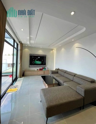 Đẹp long lanh nhà Đặng Thùy Trâm Hoàng Quốc Việt 55m*6t thang máy, vỉa hè, gara, kinh doanh