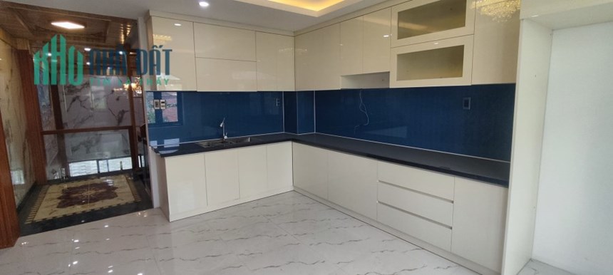 SIÊU PHẨM 5 TẦNG - NGAY KHU TÊN LỬA - NỘI THẤT GỖ CAO CẤP - 58M2 - HXH - GIÁ NHỈNH 7 TỶ