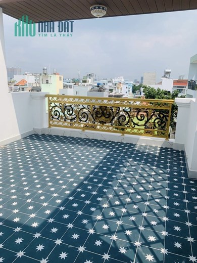 BÌNH TÂN - SIÊU PHẨM 5 TẦNG - NGAY KHU TÊN LỬA - NỘI THẤT GỖ CAO CẤP - HẺM XE HƠI - 4PN - 58M2 -
