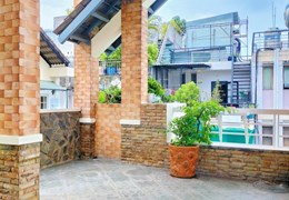 TÂN BÌNH - TÂN BÌNH GIÁP PHÚ NHUẬN - HẺM XE HƠI VÔ NHÀ, SÁT MẶT TIỀN - NỘI THẤT NHẬP KHẨU - SỔ ĐẸP