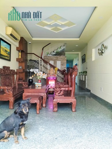 TÂN BÌNH - TÂN BÌNH GIÁP PHÚ NHUẬN - HẺM XE HƠI VÔ NHÀ, SÁT MẶT TIỀN - NỘI THẤT NHẬP KHẨU - SỔ ĐẸP