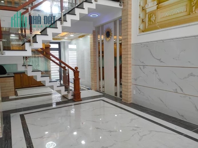 Đường 18B,  Phường Bình Hưng Hòa A, Quận Bình Tân, 52m2, 4m x 13,5m; 5 tầng,  5.7tỷ