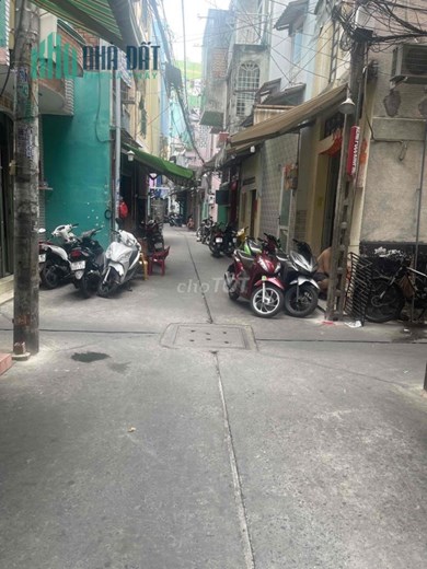 Bán nhẻm ba gác Lãnh Binh Thăng, Quận 11, 22m2 giá nhỉnh 4 tỷ Lh:0939996870