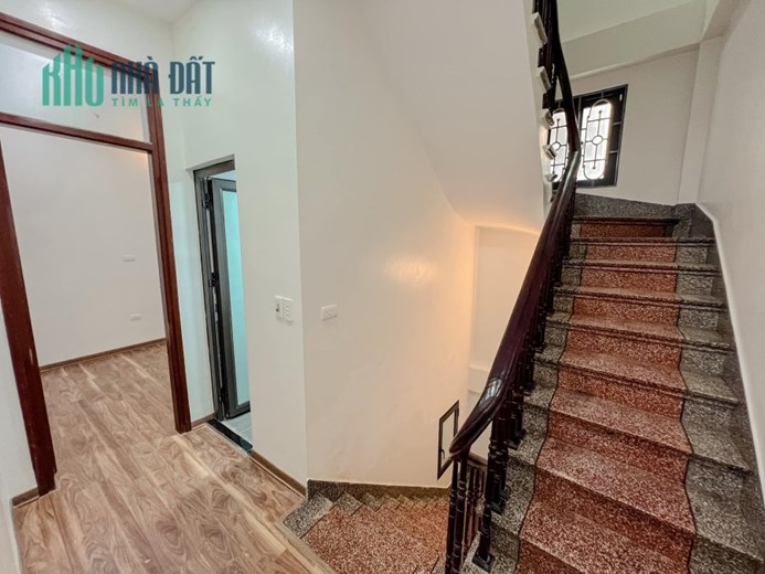 BÁN NHÀ RIÊNG GỐC ĐỀ, MINH KHAI, HOÀNG MAI NHÀ MỚI Ở LUÔN SIÊU ĐẸP 52M2*4 TẦNG 5 NGỦ GIÁ NHỈNH 3 TỈ