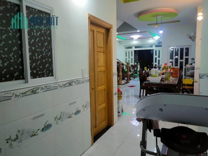 Chính Chủ Bán Nhà HXH Ngang 6m, 120M, 3 Tầng,  Phường Hiệp Thành. Quận 12