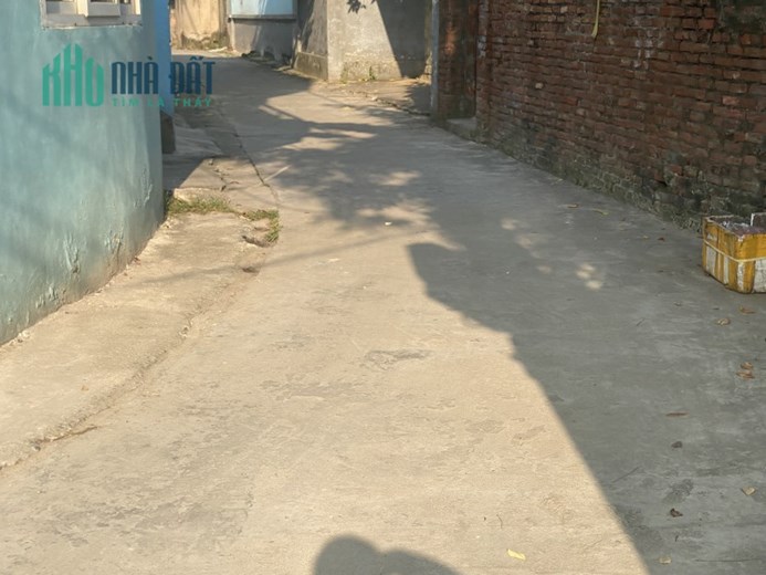 HÀNG HÓT TỔ 6 - đồng mai ngay QL6 - giá yêu thương 
- diện tích 37m sổ đỏ vuông vắn khuôn xây thiết