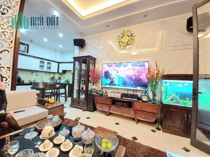 Bán nhà mới đẹp Tân Mai Hoàng Mai ngõ thông 20M ra phố  56M2 giá 6 tỷ 3.
