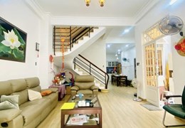 T3131- Nhà đẹp Nguyễn Đình Chính 90m2 (6x14m) - 3 Tầng BTCT - P15 Phú Nhuận giá chỉ 10.2 tỷ.