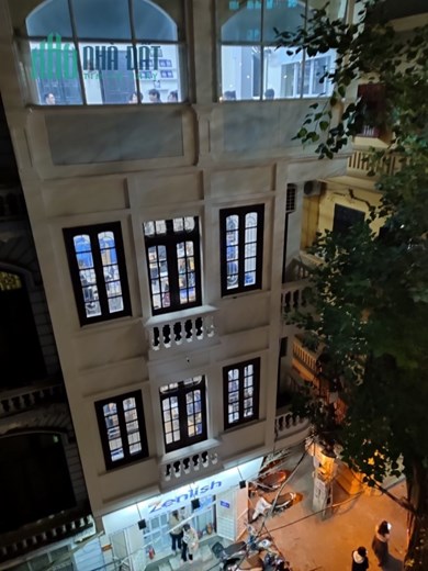 Cho thuê nhà nguyên căn Kim Mã Ba Đình 66m2, 5 tầng, 7 phòng. 31 triệu/tháng